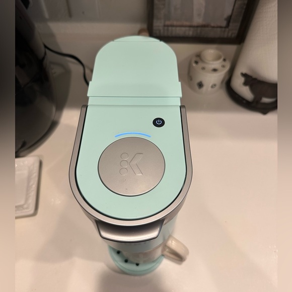 Keurig Mini - teal - Picture 3 of 6